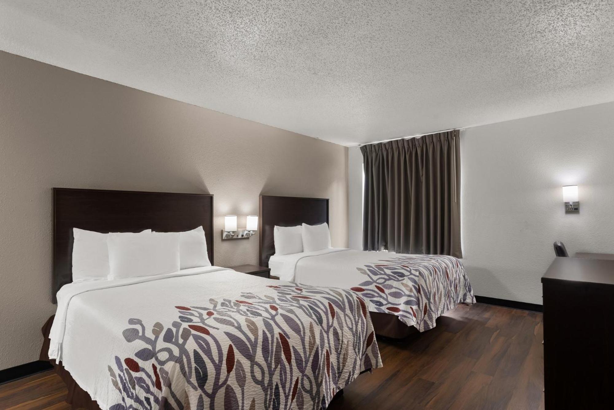 Red Roof Inn & Suites Savannah Airport Pooler Exteriör bild