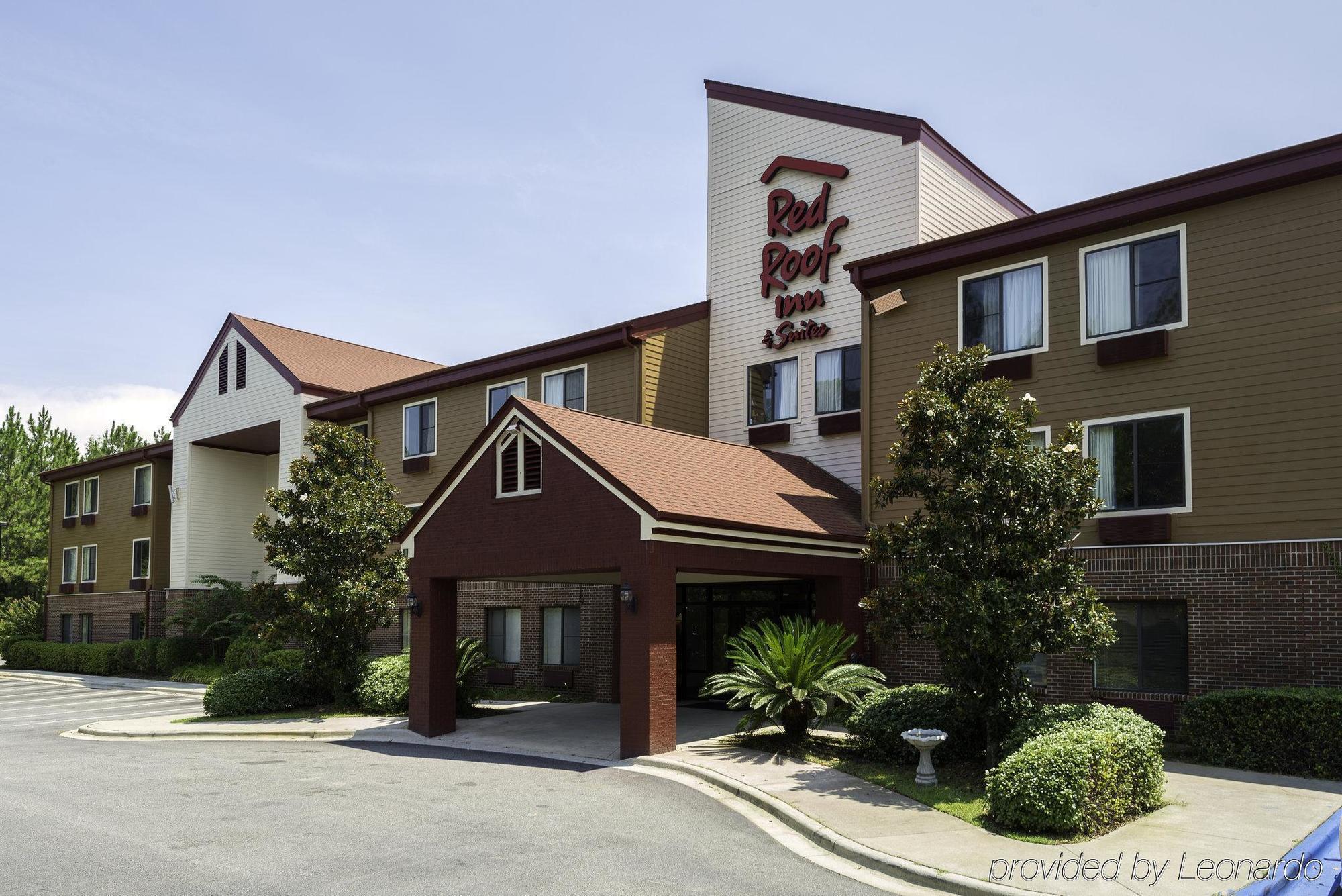 Red Roof Inn & Suites Savannah Airport Pooler Exteriör bild