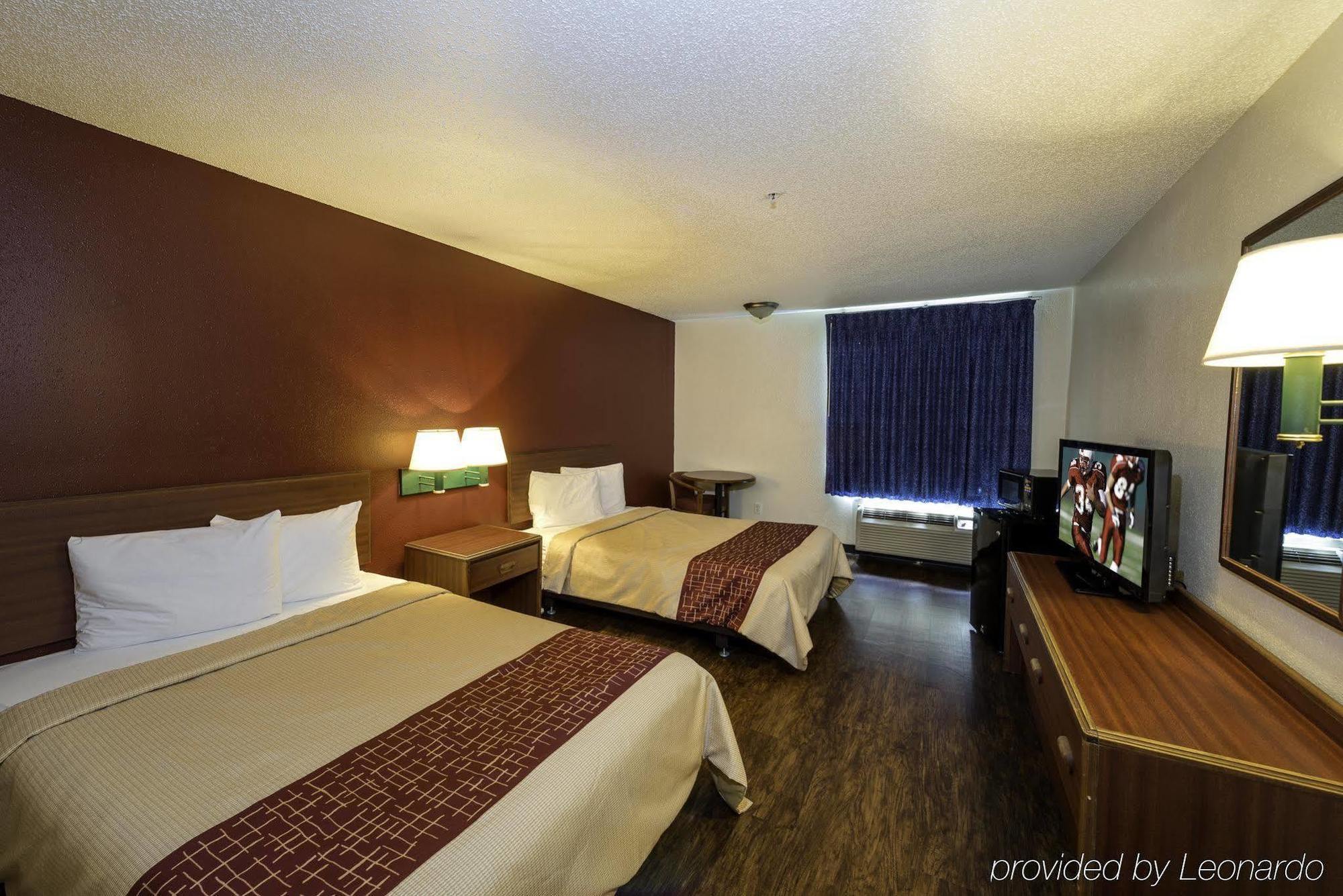 Red Roof Inn & Suites Savannah Airport Pooler Exteriör bild